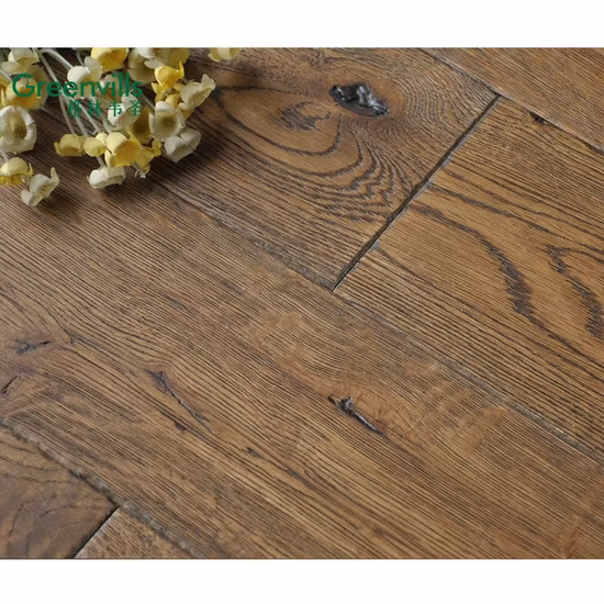 12 mm Eichenholz, gebürstet, geräuchert, Antik-Parkett, UV-lackierter technischer Bodenbelag